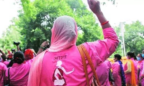 ഗർഭകാല അവധിയിലായിരിക്കുമ്പോഴും ഓണറേറിയം ലഭിക്കും; ആശാ വർക്കർമാരുടെ ആനുകൂല്യങ്ങൾ വർധിപ്പിച്ച് പഞ്ചാബ്