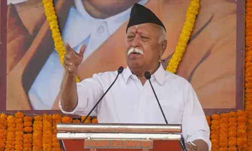 ഇന്ത്യ മുഴുവൻ ഒരു വീടാണ്, അതിലെ  ഒരു മുറി ആരോ കൈവശപ്പെടുത്തിയിരിക്കുന്നു, നാളെ അത് തിരികെ എടുക്കണം; ആഗോളതലത്തിൽ രാജ്യത്തിന്റെ സുഹൃത്തുക്കൾ ആരാണെന്ന് വ്യക്തമായെന്നും മോഹൻ ഭാഗവത്