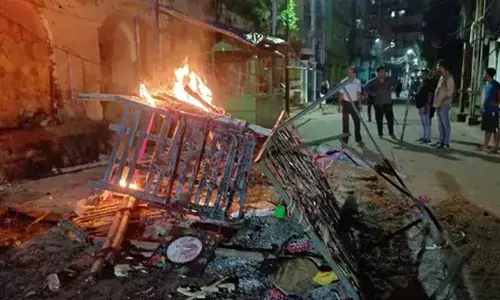 ഉച്ചത്തില്‍ പാട്ട് വെച്ചതുമായി ബന്ധപ്പെട്ട് സംഘര്‍ഷം; കട്ടക്കില്‍ ഇന്റര്‍നെറ്റ് നിരോധനം;  36 മണിക്കൂര്‍ കര്‍ഫ്യൂ ഏര്‍പ്പെടുത്തി സര്‍ക്കാര്‍