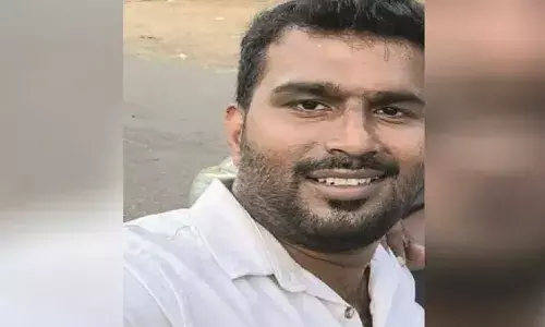 പ്രണയം നടിച്ച് സ്ത്രീയില്‍നിന്ന് പത്ത് പവന്‍ സ്വര്‍ണം തട്ടിയെടുത്തു; നീലേശ്വരത്ത് യൂത്ത് കോണ്‍ഗ്രസ് നേതാവ് അറസ്റ്റില്‍: പ്രതി മാസങ്ങള്‍ക്ക് മുമ്പും സമാന തട്ടിപ്പ് നടത്തിയ ആള്‍