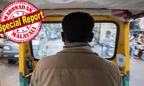 ഓട്ടോയില്‍ യാത്ര ചെയ്യുന്നതിനിടെ ഡ്രൈവറുടെ കൈയ്യില്‍ ആപ്പിളിന്റെ വാച്ചും എയര്‍പോഡും; അന്വേഷിച്ചപ്പോള്‍ അദ്ദേഹത്തിന് സ്വന്തമായി രണ്ട് വീടുകള്‍; വാടകയായി ലഭിക്കുന്നത് മൂന്ന് ലക്ഷം വരെ; ഓട്ടോ ഡ്രൈവറുടെ കഥ കേട്ട് ഞെട്ടി എഞ്ചിനീയറായ യുവാവ്‌; പോസ്റ്റ് വൈറല്‍