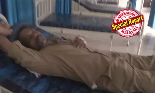 വെള്ള കുപ്പിയുടെ പേരില്‍ സസ്‌പെന്‍ഷന്‍ വന്നതോടെ കെ എസ് ആര്‍ ടി സി ജീവനക്കാര്‍ ആരെ ആശങ്കയില്‍; ഗതാഗത മന്ത്രിയുടെ ശകാരവും ആക്ഷനും വന്നതിന് പിന്നാലെ ഓട്ടത്തിനിടയില്‍ കുഴഞ്ഞുവീണ് ബസ് ഡ്രൈവര്‍; രക്തസമ്മര്‍ദ്ദമേറി അസ്വസ്ഥത ഉണ്ടായത് കാഞ്ഞിരപ്പള്ളി പൂതക്കുഴിയില്‍ വച്ച്; പൊന്‍കുന്നം ഡിപ്പോയിലെ ജയ്‌മോന്‍ ആശുപത്രിയില്‍