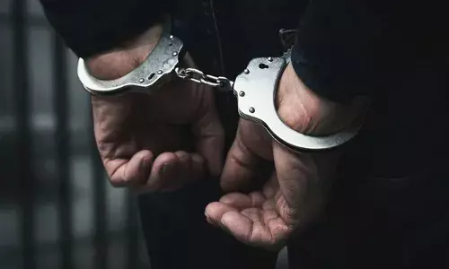 ഗര്‍ഭിണിയായ യുവതിയുടെ വീട്ടില്‍ അതിക്രമിച്ച് കയറി ഭീഷണി; രണ്ട് ലക്ഷം രൂപയുടെ നാശനഷ്ടമുണ്ടാക്കി: പ്രതി അറസ്റ്റില്‍