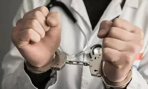 കണ്ണൂരില്‍ സ്വകാര്യ ആശുപത്രിയില്‍ വ്യാജ ഡോക്ടര്‍ ചികിത്സ നടത്തി; മലപ്പുറം സ്വദേശിക്കെതിരെ കേസെടുത്ത് പോലീസ് അന്വേഷണം ഊര്‍ജ്ജിതമാക്കി