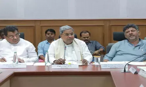 ജാതി സര്‍വേ പൂര്‍ത്തിയാക്കാന്‍ അധ്യാപകര്‍ക്ക് സര്‍വേ ഡ്യൂട്ടി; കര്‍ണാടകയില്‍ സ്‌കൂളുകള്‍ക്ക് ഒക്ടോബര്‍ 18വരെ അവധി