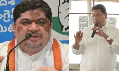 പോത്ത്, ഒരു വിലയുമില്ലാത്ത ജീവിതം;  തെലങ്കാനയില്‍ മന്ത്രിയെ ജാതീയമായി അധിക്ഷേപിച്ച് അതേ മന്ത്രിസഭയിലെ മറ്റൊരു മന്ത്രി; തെലങ്കാന കോണ്‍ഗ്രസില്‍ ആഭ്യന്തര കലഹം