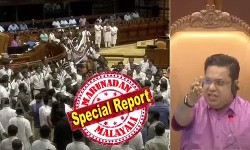 ചെയറിന് മുന്നില്‍ ബാനര്‍ പിടിക്കാനാവില്ലെന്ന് സ്പീക്കര്‍; മുഖ്യമന്ത്രിയുടെ ബോഡി ഷെയ്മിംങ് പരാമര്‍ശം സഭയില്‍ ഉന്നയിച്ചു വി ഡി സതീശന്‍; ഇന്നും നടുത്തളത്തിലിറങ്ങി പ്രതിപക്ഷം; വാച്ച് ആന്‍ഡ് വാര്‍ഡുമായി ഉന്തും തള്ളും; ശബരിമലയിലെ സ്വര്‍ണ്ണപ്പാളി വിഷയത്തിലെ പ്രതിപക്ഷ ബഹളത്തില്‍ സഭ നിര്‍ത്തിവെച്ചു