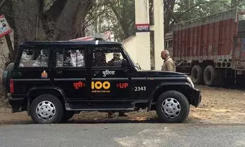 ഗ്രാമത്തില്‍ എത്തിക്കാമെന്ന് വിശ്വസിപ്പിച്ച് ബൈക്കില്‍ക്കയറ്റി;  ആളൊഴിഞ്ഞ സ്ഥലത്തെത്തിച്ച് പീഡിപ്പിച്ചു;  വിധവയെ കൂട്ടബലാത്സംഗം ചെയ്ത കേസില്‍ മൂന്ന് പേര്‍ അറസ്റ്റില്‍