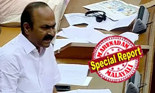 ദ്വാരപാലക ശില്‍പം കോടീശ്വരന് വില്‍ക്കാന്‍ കൂട്ടു നിന്നവരെല്ലാം നിയമത്തിന് മുന്നില്‍ വരണം; അയ്യപ്പന്റെ യോഗദണ്ഡും രുദ്രാക്ഷവും ദേവസ്വം ബോര്‍ഡ് പ്രസിഡന്റിന്റെ മകനെ ഏല്‍പിച്ചത് എന്ത് നടപടിക്രമത്തിന്റെ അടിസ്ഥാനത്തില്‍? താരങ്ങള്‍ക്ക് എതിരായ ഇ.ഡി റെയ്ഡ് സ്വര്‍ണപ്പാളി വിവാദം മുക്കാനാണെന്ന് തിരിച്ചറിഞ്ഞ കേന്ദ്ര മന്ത്രി സുരേഷ് ഗോപിയെ അഭിനന്ദിക്കുന്നു; പ്രതികരിച്ച് പ്രതിപക്ഷ നേതാവ്