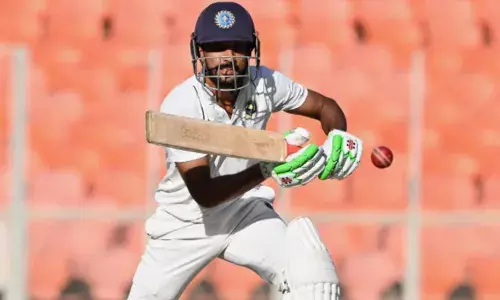 രഞ്ജി ട്രോഫിയില്‍ ചരിത്രത്തിലാദ്യമായി കേരളത്തെ ഫൈനലില്‍ എത്തിച്ചിട്ടും സച്ചിന്‍ ബേബി ക്യാപ്റ്റന്‍ സ്ഥാനത്ത് നിന്നും പുറത്ത്;  മുഹമ്മദ് അസറുദ്ദീന്‍ പുതിയ നായകന്‍;  സഞ്ജു സാംസണും ടീമില്‍; 15 അംഗ ടീമിനെ പ്രഖ്യാപിച്ചു; സീസണിലെ ആദ്യ മത്സരം മഹാരാഷ്ട്രയ്‌ക്കെതിരെ