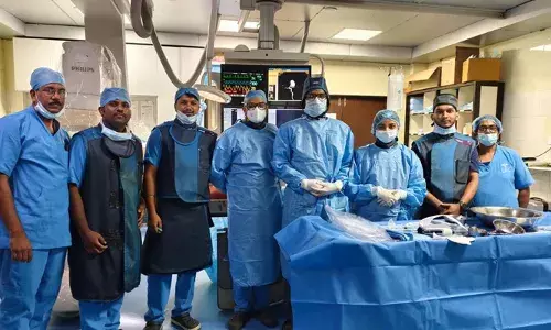 വാഹനാപകടത്തില്‍ മഹാധമനിക്ക് ഗുരുതര പരിക്കേറ്റ തമിഴ്‌നാട് സ്വദേശിക്ക് എന്‍ഡോ വാസ്‌ക്കുലാര്‍ ചികിത്സ വഴി പുതുജീവന്‍; അഭിമാനത്തോടെ കോഴിക്കോട് മെഡിക്കല്‍ കോളേജ്