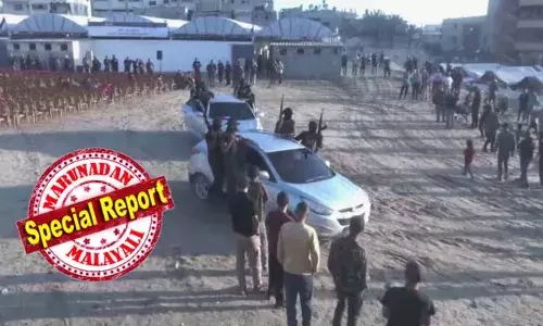 ഹമാസിന്റെ ക്രൂരപീഢനങ്ങള്‍ ഏറ്റുവാങ്ങി ഇരുട്ടറയില്‍ കഴിഞ്ഞത് 737 ദിനങ്ങള്‍; ഇസ്രയേലി ബന്ദികളെ മോചിപ്പിച്ച് ഹമാസ്; മോചനം മൂന്ന് ഘട്ടങ്ങളായി; ആദ്യ ഘട്ടത്തില്‍ വിട്ടയച്ചത് ഏഴ് പേരെ; റെഡ് ക്രോസിന് കൈമാറിയ ബന്ദികളുടെ ആരോഗ്യനില തൃപ്തികരം; 13 ബന്ദികളെയും ഇന്ന് തന്നെ മോചിപ്പിക്കും; സമാധാന കരാറിന്റെ ഭാഗമായി 1966 ഫലസ്തീന്‍ തടവുകാരെയും ഇസ്രയേല്‍ വിട്ടയക്കും