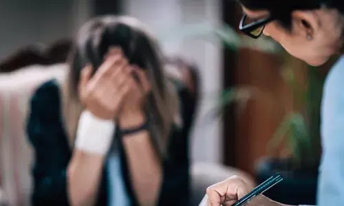 ഒസിഡി ഒരു വ്യക്തിയുടെ ദൈനംദിന ജീവിതത്തെ തന്നെ സാരമായി ബാധിക്കാം; എങ്ങനെ ഈ മാനസികാരോ​ഗ്യ പ്രശ്നം നിയന്ത്രിക്കാം?; ഇതാ അറിയേണ്ടതെല്ലാം