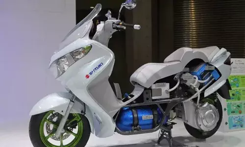 അവർ ഒരു വലിയ സിഗ്നൽ തന്നിട്ടുണ്ട്..; ബർഗ്മാൻ സ്‌കൂട്ടറിന്റെ ഹൈഡ്രജൻ പതിപ്പ് വികസിപ്പിക്കുന്നതായി റിപ്പോർട്ടുകൾ; വീണ്ടും അമ്പരപ്പിച്ച് ജപ്പാൻ മോഡൽ; കാത്തിരിപ്പിൽ വാഹനപ്രേമികൾ