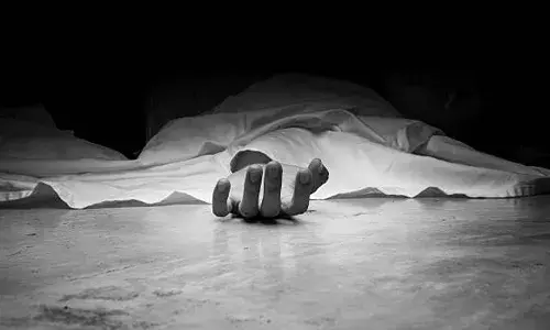 കുവൈറ്റിൽ ജോലിസ്ഥലത്ത് പ്രവാസിയെ ജീവനൊടുക്കിയ നിലയിൽ കണ്ടെത്തി; അധികൃതർ സ്ഥലത്തെത്തി