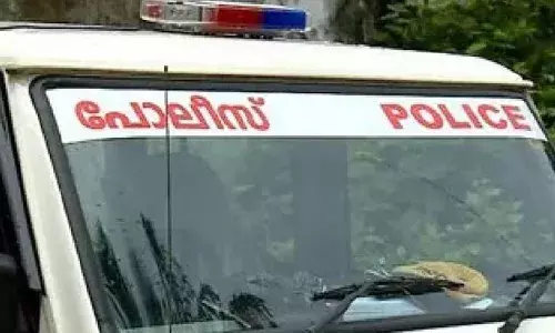 അഗളിയില്‍ വന്‍ കഞ്ചാവ് വേട്ട; 60 സെന്റില്‍ കണ്ടെത്തിയത് മൂന്ന് മാസം പ്രായമായിട്ടുള്ള പതിനായിരത്തോളം കഞ്ചാവ് ചെടികള്‍