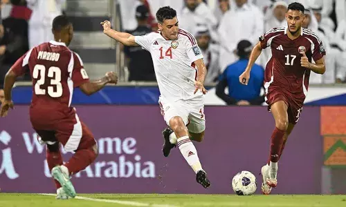 ആവേശപ്പോരിൽ യു.എ.ഇയെ വീഴ്ത്തിയത് ഒന്നിനെതിരെ രണ്ട് ഗോളുകൾക്ക്; ഗ്രൂപ്പിൽ ഒന്നാം സ്ഥാനക്കാരായി ഖത്തർ ലോകകപ്പിലേക്ക്