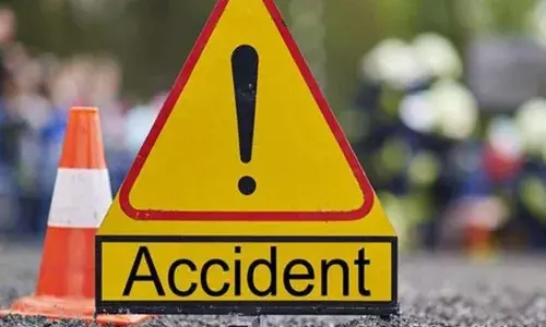 ഒമാനിൽ ബസുകൾ കൂട്ടിയിടിച്ച് വൻ അപകടം; 42 പേർക്ക് പരിക്കേറ്റു; മൂന്ന് പേരുടെ നില ഗുരുതരമെന്ന് റിപ്പോർട്ടുകൾ; എല്ലാവരെയും ആശുപത്രിയിൽ പ്രവേശിപ്പിച്ചു