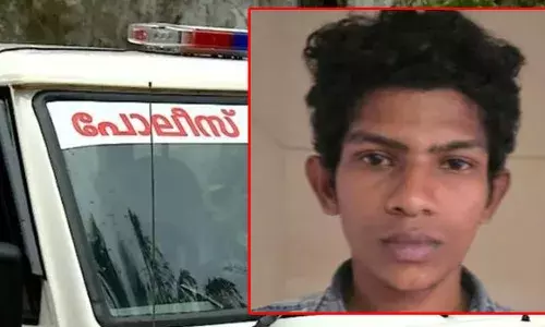 മുൻവൈരാഗ്യത്തിന്റെ പേരിൽ വീട്ടിൽ അതിക്രമിച്ച് കയറി ഓട്ടോയും വീടിന്‍റെ വാതിലും ജനലുകളും തല്ലി തകർത്തു; 22കാരൻ പിടിയിൽ; അറസ്റ്റിലായത് ഗുണ്ടാ ലിസ്റ്റിൽ ഉൾപ്പെട്ട പെരുമ്പിള്ളിശ്ശേരിക്കാരൻ ശ്രീനാഥ്