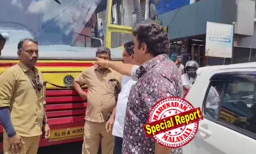 കുടിവെള്ളമല്ലേ, മദ്യമൊന്നും അല്ലല്ലോ? അച്ചടക്ക വിഷയം വന്നാല് ഇതാണോ പരിഹാരം; കെഎസ്ആര്ടിസിയുടെ നടപടി അമിതാധികാര പ്രയോഗം; ഡ്രൈവറെ സ്ഥലംമാറ്റിയത് റദ്ദാക്കി ഹൈക്കോടതി; മന്ത്രി ഗണേഷ് കുമാറിന് വിമര്ശനം; ഡ്രൈവര്ക്ക് പിന്നില് യുഡിഎഫ് യൂണിയനെന്ന് ഗതാഗത മന്ത്രി കുടിവെള്ളമല്ലേ, മദ്യമൊന്നും അല്ലല്ലോ? അച്ചടക്ക വിഷയം വന്നാല് ഇതാണോ പരിഹാരം; കെഎസ്ആര്ടിസിയുടെ നടപടി അമിതാധികാര പ്രയോഗം; ഡ്രൈവറെ സ്ഥലംമാറ്റിയത് റദ്ദാക്കി ഹൈക്കോടതി; മന്ത്രി ഗണേഷ് കുമാറിന് വിമര്ശനം; ഡ്രൈവര്ക്ക് പിന്നില് യുഡിഎഫ് യൂണിയനെന്ന് ഗതാഗത മന്ത്രി
