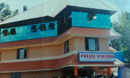 സിസിടിവി ദൃശ്യങ്ങൾ കേന്ദ്രീകരിച്ച് അന്വേഷണം; ആലുവയിൽ നിന്ന് കാണാതായ വിദ്യാർത്ഥിയെ കണ്ടെത്തി; 14കാരൻ വീട് വിട്ടിറങ്ങിയത് കത്തെഴുതി വെച്ച ശേഷം