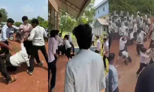 കൈയിലെ ഞരമ്പുകള്‍ അറ്റു, ചുണ്ടുകളിലും ആഴത്തില്‍ മുറിവ്; ഷർട്ടിന്റെ ബട്ടൺ ഇടാൻ ആവശ്യപ്പെട്ട് റാഗിങ്; കോളേജിലെ സീനിയർ ജൂനിയർ വിദ്യാർഥികൾ ഏറ്റുമുട്ടി; കേസെടുത്ത് പോലീസ്