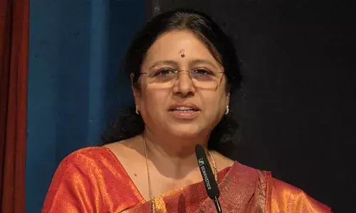 മുസ്ലിം സ്ത്രീകൾ നമസ്കരിച്ച സ്ഥലത്ത് ഗോമൂത്രം തളിച്ച് ശുദ്ധികലശം നടത്തി ഹിന്ദുത്വ സംഘടനകൾ; സംസ്കാരവും പാരമ്പര്യവും ചരിത്രവും മാനിക്കണം, നമസ്കാരം നടത്തിയവർക്കെതിരെ നടപടി വേണമെന്നും ബി.ജെ.പി എം.പി