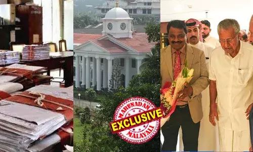 ഗള്‍ഫ് നാടുകളില്‍ പറന്ന് കളിച്ച് പിണറായി; സംസ്ഥാന ഭരണം സ്തംഭനത്തില്‍; കൂട്ട അവധിയിലും ആലസ്യത്തിലും സെക്രട്ടറിയേറ്റ്; തെരഞ്ഞെടുപ്പ് വിജ്ഞാപനം വരുമെന്ന പ്രതീക്ഷയില്‍ ഫയലുകള്‍ തുറക്കാതെ ഉദ്യോഗസ്ഥര്‍; തീര്‍പ്പാകുന്നത് പാര്‍ട്ടിക്ക് താല്‍പര്യമുള്ള പദ്ധതികള്‍ മാത്രം