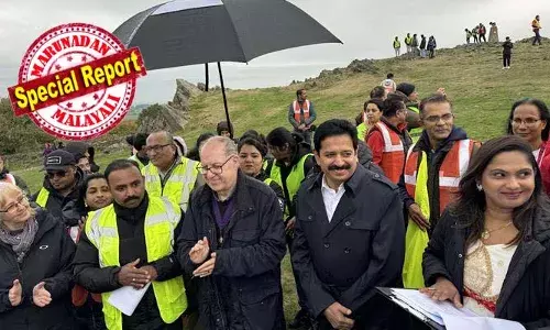 നൂറുപേര്‍ ചേര്‍ന്ന് മൂന്നു മൈല്‍ നടന്ന് സമാഹരിച്ചത് അമ്പതു ലക്ഷത്തിലധികം രൂപ; ദീപാവലി ആഘോഷങ്ങള്‍ക്കിടെ ഒരു കൂട്ടം യുകെ മലയാളികള്‍ ചേര്‍ന്ന് ഇന്നലെ ലെസ്റ്ററില്‍ സൃഷ്ടിച്ചത് മറ്റൊരു ചരിത്ര നിമിഷം; നന്ദി പറഞ്ഞ് മജീഷ്യന്‍ ഗോപിനാഥ് മുതുകാട്; മുഴുവന്‍ തുകയും കാസര്‍ഗോഡിന്റെ മണ്ണിലേക്ക് എത്തുമ്പോള്‍