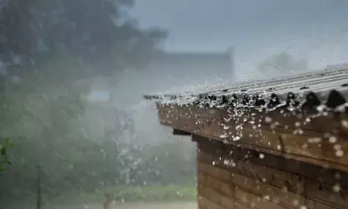 അറബിക്കടലിലെ ചക്രവാതച്ചുഴിയും ബംഗാള്‍ ഉള്‍ക്കടലിലെ തീവ്രന്യൂനമര്‍ദ സാധ്യതയും; സംസ്ഥാനത്ത് കനത്ത മഴയ്ക്ക് സാധ്യത: 12 ജില്ലകളില്‍ ഇന്ന് യെല്ലോ അലര്‍ട്ട്