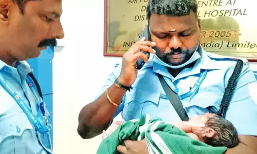 പ്രസവിച്ചിട്ട് ഏതാനും മണിക്കൂറുകള്‍ മാത്രം; ചോരക്കുഞ്ഞിനെ അമ്മ തൊട്ടിലിന് സമീപം ഉപേക്ഷിച്ച നിലയില്‍ കണ്ടെത്തി: 2.6 കിലോ തൂക്കമുള്ള കുഞ്ഞ് ആരോഗ്യവാന്‍