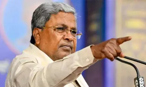 അടിസ്ഥാന സൗകര്യ വികസനത്തിന് കേന്ദ്രത്തില്‍ നിന്ന് ഒരു രൂപപോലും കിട്ടുന്നില്ല; നികുതിയായി കര്‍ണാടക കേന്ദ്രത്തിന് നല്‍കുന്ന ഓരോ രൂപയ്ക്കും, തിരികെ ലഭിക്കുന്നത് വെറും 14-15 പൈസ: വിമര്‍ശിച്ചു സിദ്ധരാമയ്യ