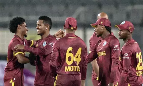 ഏകദിനത്തില്‍ 50 ഓവറും പന്തെറിഞ്ഞത് സ്പിന്നര്‍മാര്‍;  ബംഗ്ലാദേശിനെതിരായ മത്സരത്തില്‍ അപൂര്‍വ ചരിത്രം കുറിച്ചു; പിന്നാലെ സൂപ്പര്‍ ഓവറില്‍ വിന്‍ഡീസിന് മിന്നും ജയം