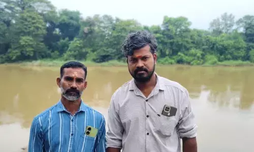 ഗായത്രി പുഴയില്‍ ബലിതര്‍പ്പണത്തിന് എത്തിയ വയോധിക ഒഴുക്കില്‍പ്പെട്ടു; 200 മീറ്ററോളം ഒഴുകിപ്പോയ 65കാരിയെ രക്ഷിച്ച് പ്രദേശവാസികള്‍