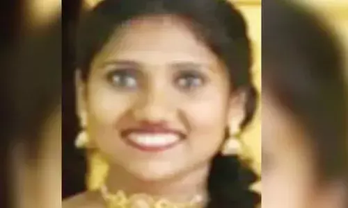 ഹോസ്റ്റലിലെ സുഹൃത്തുക്കളുടെ നഗ്ന ദൃശ്യങ്ങള്‍ പകര്‍ത്തി ഭീഷണിപ്പെടുത്തി; പണം നല്‍കില്ലെന്ന് പറഞ്ഞതോടെ അശ്ലീല സൈറ്റുകള്‍ വഴി പ്രചരിപ്പിച്ചു: യുവതി അറസ്റ്റില്‍