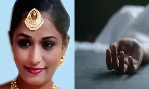 യുവതിയെ ഭര്‍ത്താവിന്റെ വീട്ടില്‍ മരിച്ച നിലയിൽ കണ്ടെത്തി; ജീവനൊടുക്കിയതെന്ന് സംശയം; പിന്നിൽ ദുരൂഹത ഉണ്ടെന്ന് ബന്ധുക്കൾ; അസ്വാഭാവിക മരണത്തിന് കേസെടുത്ത് പോലീസ്; സംഭവം കോഴിക്കോട്