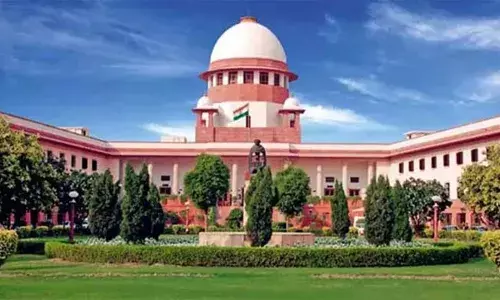 ഓണ്‍ലൈന്‍ ചൂതാട്ടം; രാജ്യവ്യാപക നിരോധനം തേടിയുള്ള ഹര്‍ജിയില്‍ കേന്ദ്രത്തിന്റെ പ്രതികരണം ചോദിച്ച് സുപ്രീം കോടതി