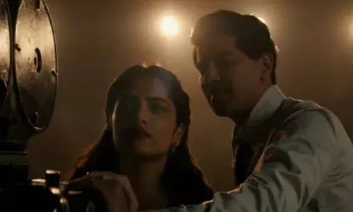 വീണ്ടും റൊമാന്‍റിക് ഹീറോ ആയി ദുല്‍ഖര്‍; കാന്തയിലെ പുതിയ ഗാനം പുറത്ത്; ഏറ്റെടുത്ത് ആരാധകർ