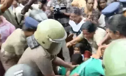 ക്ലിഫ് ഹൗസിന് മുന്നിലെ പ്രതിഷേധം: അറസ്റ്റ് ചെയ്ത 19 ആശവര്‍ക്കര്‍മാരെ വിട്ടയച്ചു