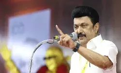 ഇനി എത്ര കോടി തന്നാലും ആ പദ്ധതി ഇവിടെ നടക്കില്ല; നിലപാടുകളിൽ വെള്ളം ചേർക്കാൻ ഇല്ലെന്നും മറുപടി; ചർച്ചയായി പിഎം ശ്രീയിലെ എം കെ സ്റ്റാലിന്റെ വാക്കുകൾ ഇനി എത്ര കോടി തന്നാലും ആ പദ്ധതി ഇവിടെ നടക്കില്ല; നിലപാടുകളിൽ വെള്ളം ചേർക്കാൻ ഇല്ലെന്നും മറുപടി; ചർച്ചയായി പിഎം ശ്രീയിലെ എം കെ സ്റ്റാലിന്റെ വാക്കുകൾ