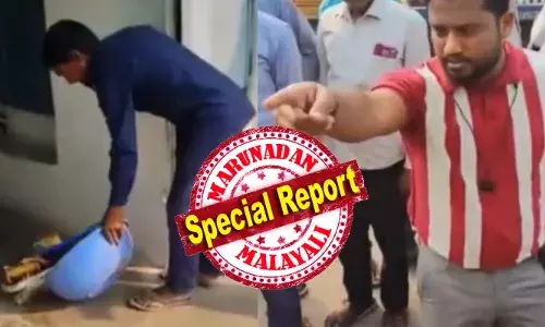 രാഷ്ട്രീയക്കാർക്കും നിയമങ്ങൾ ബാധകമാണ്; റോഡരികിൽ മാലിന്യം തള്ളിയത് ബിജെപി നേതാവ്; തിരികെ വീട്ടില്‍ കൊണ്ടിടാൻ നിർദേശം നൽകി മുനിസിപ്പല്‍ ഓഫീസ‍ർ; നിയമം നടപ്പാക്കാൻ ഇങ്ങനെയുള്ള ഉദ്യോഗസ്ഥർ ആവശ്യമാണെന്ന് കമന്റുകൾ; വൈറലായി വീഡിയോ