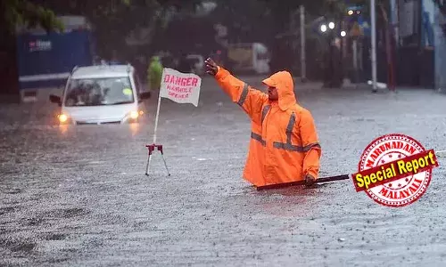 ബംഗാള്‍ ഉള്‍ക്കടലിലും അറബിക്കടലിന് മുകളിലും തീവ്ര ന്യൂനമര്‍ദ്ദം; അഞ്ച് ദിവസം മഴ കനക്കാന്‍ സാധ്യത; അപകടകരമായ നിലയില്‍ രണ്ട് നദികളില്‍ ജലനിരപ്പ് ഉയരുന്നു;  പ്രളയ സാധ്യതാ മുന്നറിയിപ്പ് പുറപ്പെടുവിച്ച് ജലസേചന വകുപ്പ്