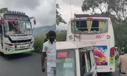 എന്താടാ..; തുടർച്ചയായി ഹോൺ മുഴക്കി യാത്ര; ഇഷ്ടപ്പെടാതെ ചോദ്യം ചെയ്തതും നല്ല ഇടിപൊട്ടി; മറയൂരിൽ വിനോദസഞ്ചാരികളും ജീപ്പ് ഡ്രൈവർമാരും തമ്മിൽ അടി; നിരവധി പേർക്ക് പരിക്ക്