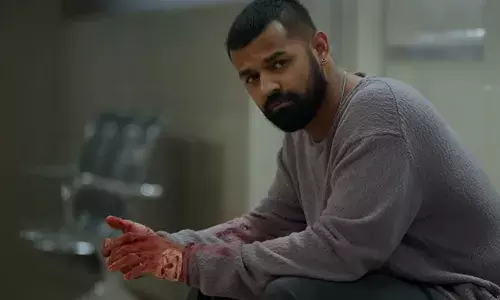 പ്രതീക്ഷ നൽകി ഭ്രമയുഗം സംവിധായകന്റെ ഡീയസ് ഈറെ; പ്രണവ് മോഹൻലാൽ നായകനാകുന്ന ചിത്രത്തിന്റെ ട്രെയിലർ പുറത്ത്; സംഭവം തിയേറ്ററിൽ പൊളിക്കുമെന്ന് ആരാധകർ