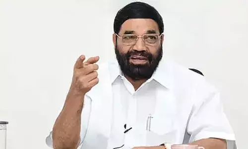 ശബരിമലയില്‍ നിന്ന് സ്വര്‍ണം കട്ടവരെ എത്രയും വേഗം കല്‍തുറുങ്കലില്‍ അടയ്ക്കും; പിഎം ശ്രീയില്‍ കേന്ദ്രത്തോട് വിധേയത്വമില്ല; കേരളത്തിലെ കുട്ടികള്‍ക്ക് ലഭിക്കേണ്ട ഫണ്ട് നിഷേധിക്കേണ്ടയെന്ന നിലപാടാണ് ഞങ്ങള്‍ക്ക്; വിവാദങ്ങളില്‍ നിലപാടറിയിച്ച് മന്ത്രി വാസവന്‍