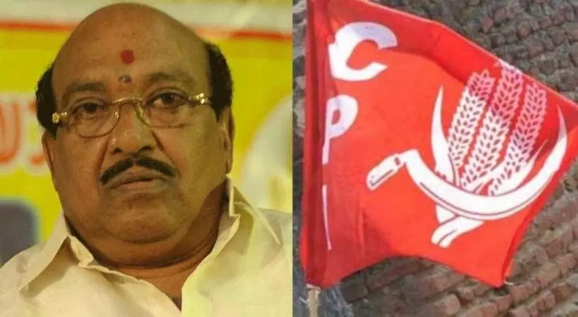 ജീവിച്ചിരിക്കുന്നു എന്ന് കാണിക്കാനാണ് സിപിഐ പി എം ശ്രീ പദ്ധതിയില് എതിര്ക്കുന്നത്; മുഖ്യമന്ത്രി വന്ന് സംസാരിച്ചാല് പ്രശ്നമെല്ലാം അവിടെ തീരും; പിണറായിയുടെ അടുത്ത് പത്തി താഴ്ത്തും, അല്ലാതെ എവിടെ പോകാന്?  സിപിഐയെ പരിഹസിച്ചു വെള്ളാപ്പള്ളി നടേശന് ജീവിച്ചിരിക്കുന്നു എന്ന് കാണിക്കാനാണ് സിപിഐ പി എം ശ്രീ പദ്ധതിയില് എതിര്ക്കുന്നത്; മുഖ്യമന്ത്രി വന്ന് സംസാരിച്ചാല് പ്രശ്നമെല്ലാം അവിടെ തീരും; പിണറായിയുടെ അടുത്ത് പത്തി താഴ്ത്തും, അല്ലാതെ എവിടെ പോകാന്?  സിപിഐയെ പരിഹസിച്ചു വെള്ളാപ്പള്ളി നടേശന്