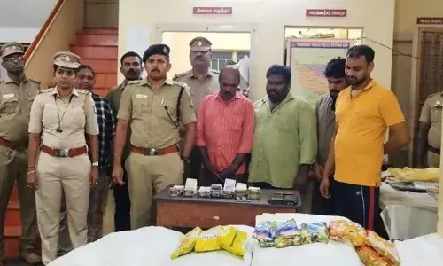 15 ലക്ഷം രൂപ വിലമതിക്കുന്ന നിരോധിത പുകയില ഉത്പന്നങ്ങളുമായി കന്യാകുമാരിയിലെത്തി; മലയാളികളടക്കം നാലു പേര്‍ അറസ്റ്റില്‍