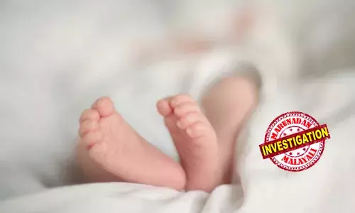 കോട്ടയം കുമ്മനത്ത് നവജാത ശിശുവിനെ 50,000 രൂപയ്ക്ക് വില്‍ക്കാന്‍ ശ്രമം;  1000 രൂപ അഡ്വാന്‍സ് കൈപ്പറ്റി; എതിര്‍പ്പുമായി അമ്മ;  പിതാവുള്‍പ്പെടെ മൂന്ന് പേര്‍ കസ്റ്റഡിയില്‍; കടം തീര്‍ക്കാനെന്ന് പ്രതിയുടെ മൊഴി