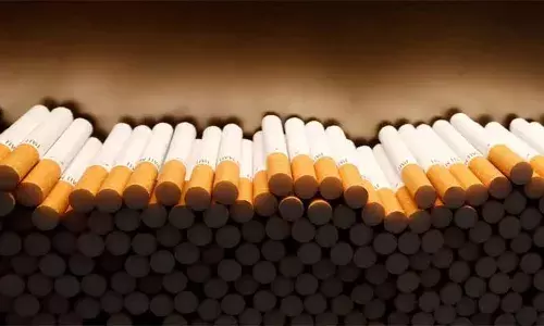 ലേബലുകള്‍ ഇല്ലാത്ത 66,000 സിഗരറ്റുകള്‍ പിടിച്ചെടുത്തു; ഡല്‍ഹി മാര്‍ക്കറ്റില്‍ വിതരണം ചെയ്ത രണ്ട് പേര്‍ അറസ്റ്റില്‍