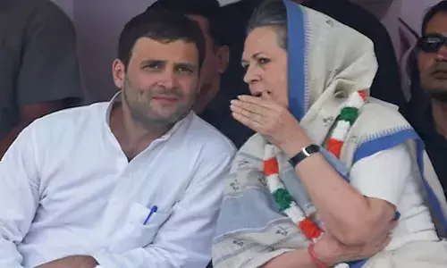 ബിഹാറില്‍ കോണ്‍ഗ്രസിന്റെ താരപ്രചാരകയായി സോണിയ; പട്ടികയില്‍ പപ്പു യാദവും